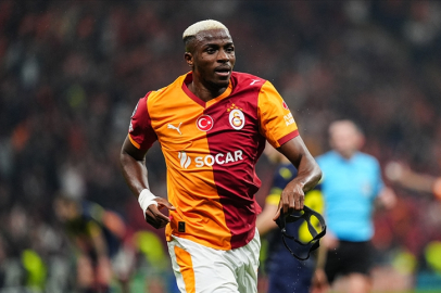 Victor Osimhen ne zaman dönecek? Galatasaray'da beklenen müjde geldi: İşte Fenerbahçe derbisi ve dönüş tarihi