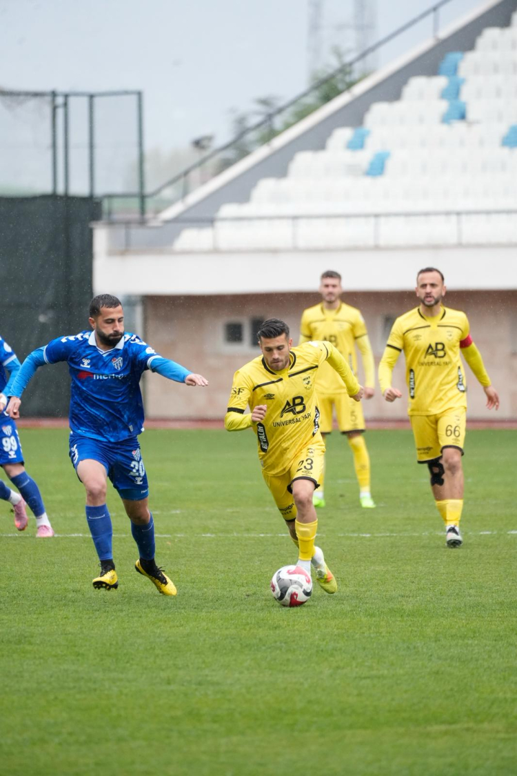 Adana 01 Futbol Kulübü Erbaaspor galibiyetiyle zirve takibini sürdürdü 3