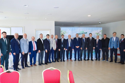 Adana’da kurum temsilcileri bağımlılıkla mücadelede tek yürek oldu