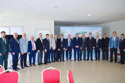 Adana’da kurum temsilcileri bağımlılıkla mücadelede tek yürek oldu