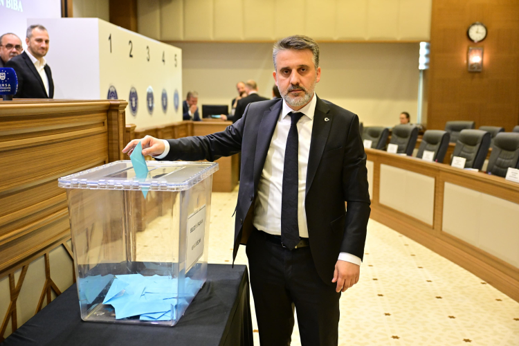 Bursa Büyükşehir Belediye Başkanvekilliği seçimi sonuçlandı AK Parti'ye geçti 2