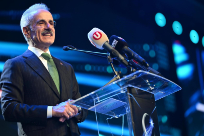 Bakan Uraloğlu: 10 gün içerisinde yaklaşık 8 milyon yeni 5G abonesi daha bu teknoloji ile tanışarak 29 milyonu aştı