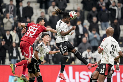 Beşiktaş sahasında Antalyaspor’u 4-2 mağlup etti