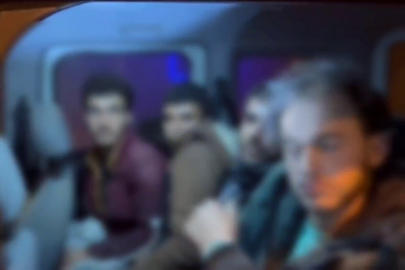 Hatay’da göçmen kaçakçılığı operasyonu: 52 göçmen yakalandı, 12 organizatör tutuklandı