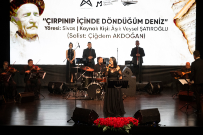 Âşık Veysel’e Vefa Gecesi: “Uzun İnce Bir Yol” dinleyicileri büyüledi