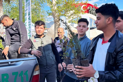 Osmaniye Kitap Fuarı'nda gelecek yeşeriyor