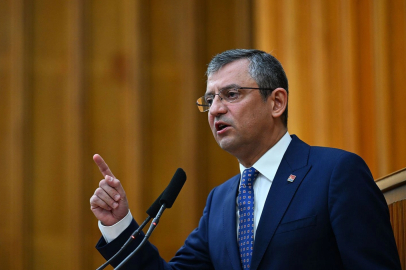 Özgür Özel'den erken seçim ve ara seçim çıkışı: "Sandıktan kaçmak tükenmişliğin itirafıdır"