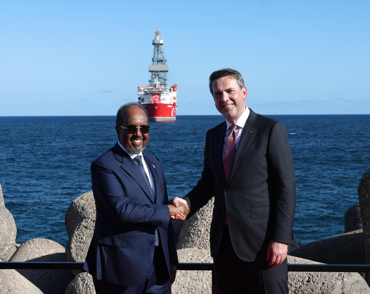 Türkiye, Çağrı Bey gemisiyle Somali'de derin deniz sondaj operasyonunu başlattı 3