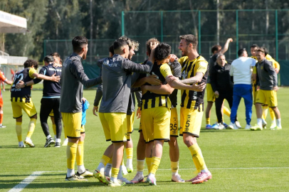 Adana 01 FK durmuyor! 7 maçtır kaybetmeyen seri İskenderunspor’la devam etti: 2-0