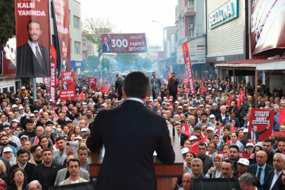 Ceyhan’da binlerce vatandaş, Kadir Aydar için adalet için tek yürek oldu