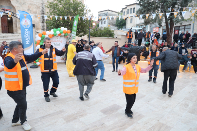 Portakal Çiçeği Festivali’nde yürek ısıtan görüntüler