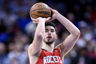 Alperen Şengün NBA normal sezonuna damga vurdu: Houston Rockets play-off biletini aldı