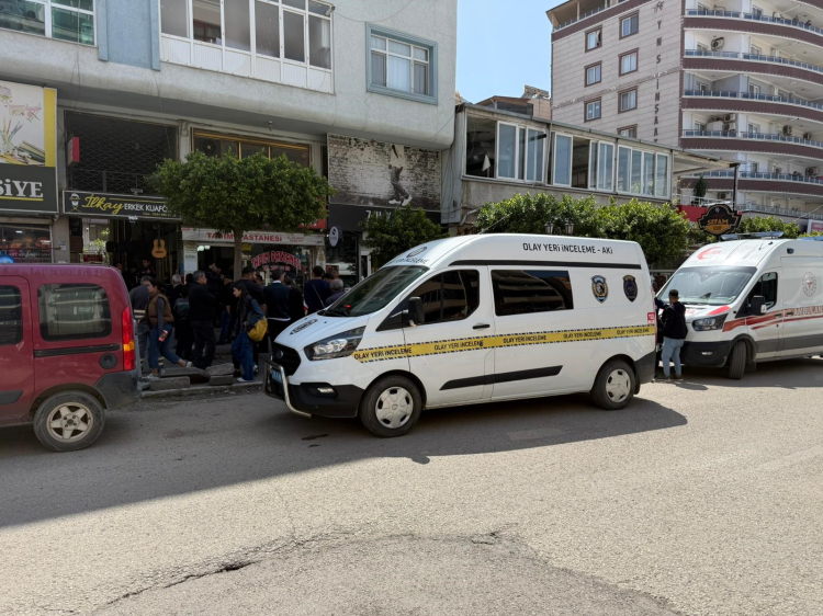 Hatay'ın Payas ilçesinde bir esnaf iş yerinde ölü bulundu 3