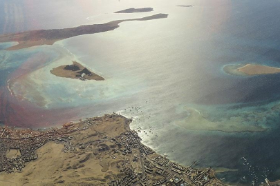 İran ile ABD arasında Hürmüz Boğazı restleşmesi: "Karşılık pişman edici olacak"