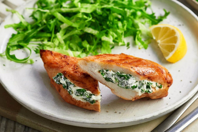 Ispanaklı tavuk dolması tarifi | Nasıl yapılır, malzemeleri neler? Fırında lezzet şöleni