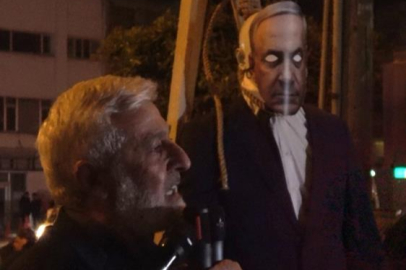 İsrail’in zulmünü protesto etmek için Netanyahu’yu "idam" ettiler