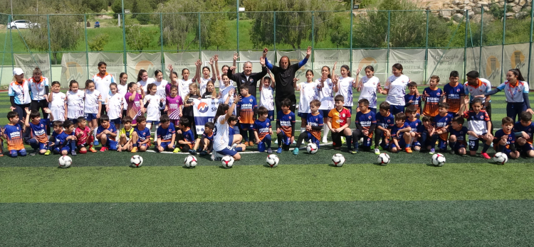 Mersin Üniversitesi'nden dijital bağımlılığa karşı spor freni 4