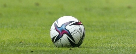 Süper Lig'de şampiyonluk düğümü çözülüyor: Galatasaray ile Fenerbahçe arasındaki fark ikiye indi