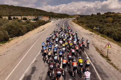 Toroslar’da nefes kesen mücadele: Tour of Mersin’in 3. etabı tamamlandı