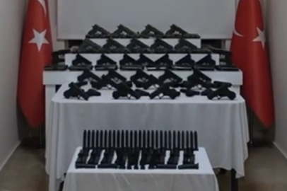 İstanbul'da silah kaçakçılığı operasyonu: 91 ruhsatsız tabanca ele geçirildi