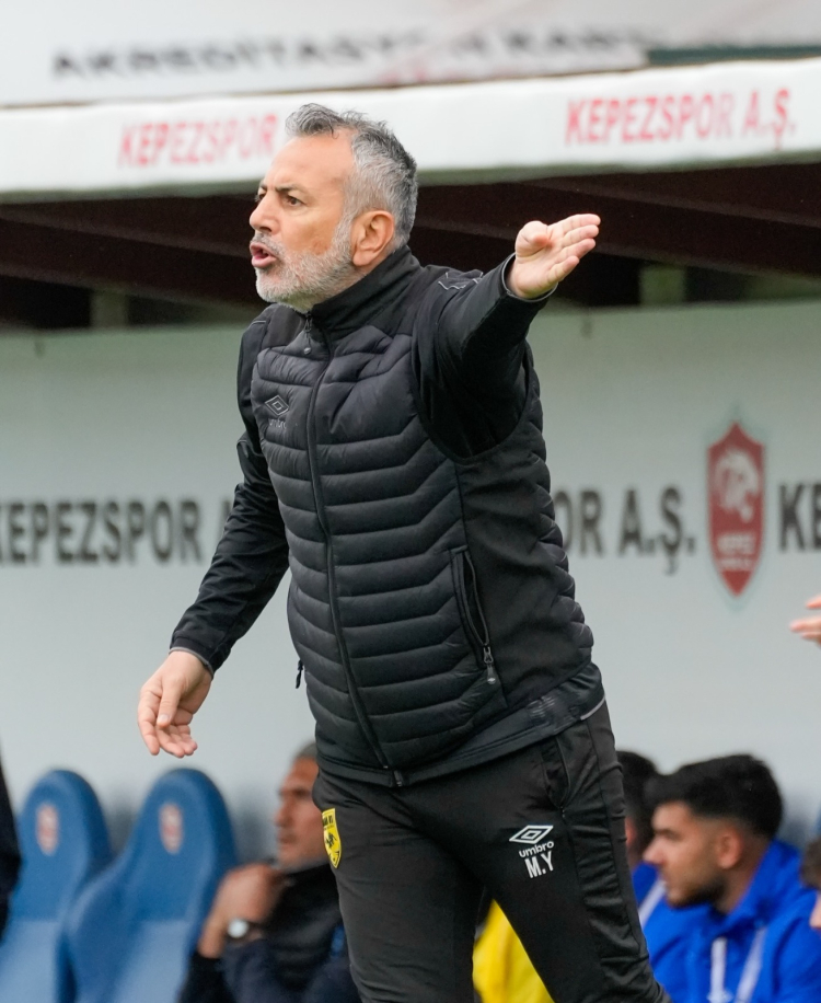 Mehmet Yıldırım yönetimindeki Adana 01 FK seriye bağladı 7'de 7 yaparak play-off biletini kaptı 2