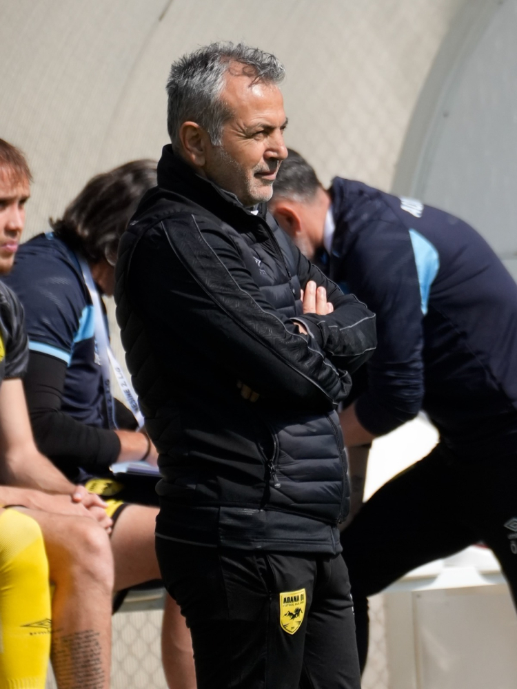 Mehmet Yıldırım yönetimindeki Adana 01 FK seriye bağladı 7'de 7 yaparak play-off biletini kaptı 3