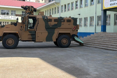 ŞANLIURFA’DA LİSEDE SİLAHLI SALDIRI | 13 ÖĞRENCİ YARALANDI