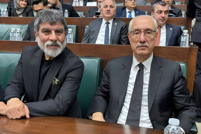 Kurtlar Vadisi'nin Erdal'ı Sefa Zengin AK Parti Grup Toplantısı'na katıldı