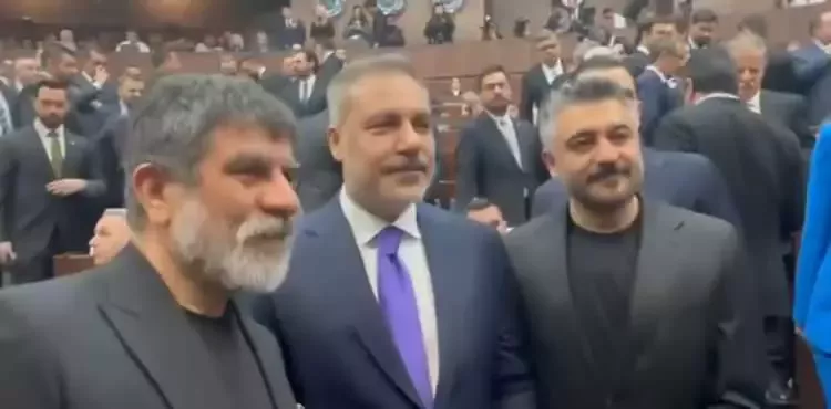 Kurtlar Vadisi'nin Erdal'ı Sefa Zengin AK Parti Grup Toplantısı'na katıldı 2