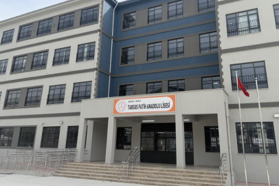 Mersin'de bir lise öğrencisi silahla yakalandı