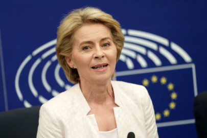 Ursula von der Leyen duyurdu: Avrupa'da anonim yaş doğrulama dönemi başlıyor
