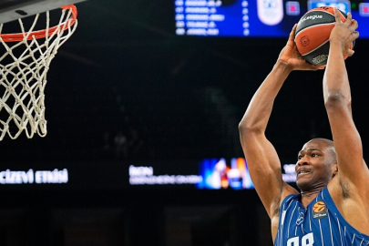 Anadolu Efes, yarın Panathinaikos AKTOR deplasmanında