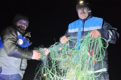 Suğla Gölü’nde kaçak avcılığa darbe: 800 metrelik ağ imha edildi