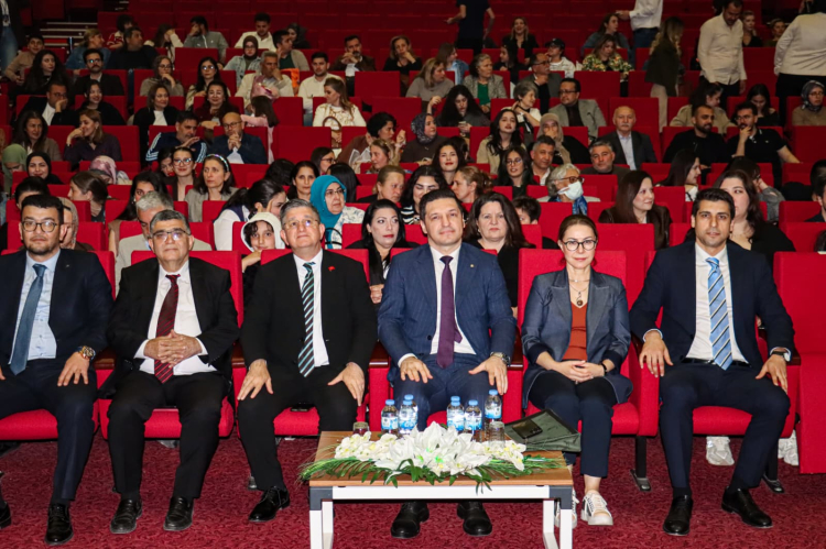 Adana Barosu Müzik Topluluğu’nun konseri unutulmaz anlar yaşattı 