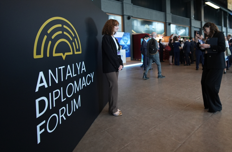 antalya diplomasi forumu