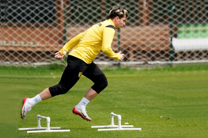 Adana 01 FK, Play-Off engelini aşıp mutlu sona ulaşmak istiyor