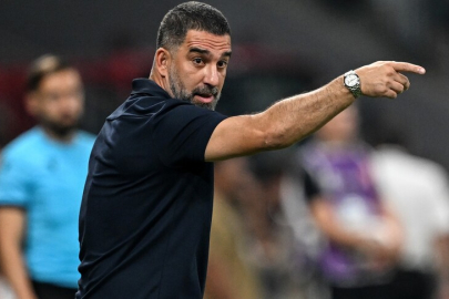 Arda Turan’dan tarihi başarı: Avrupa Kupalarında yarı final gören 5. Türk teknik direktör