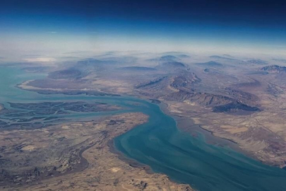 Hürmüz Boğazı, Lübnan'daki ateşkes süresinin sonuna kadar tüm ticari gemilere açık olacak