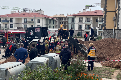 Manisa’da göçük altında kalan işçi için ekipler seferber oldu