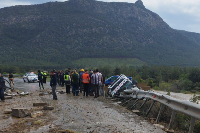 Silifke’de çimento tankeri kanala devrildi
