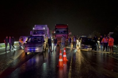 Tarsus-Adana-Gaziantep Otoyolu’nda feci kaza : 1 ölü, 1 yaralı