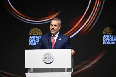 Antalya Diplomasi Forumu 2026’da Hakan Fidan'dan 'Ateşi söndürme' mesajı