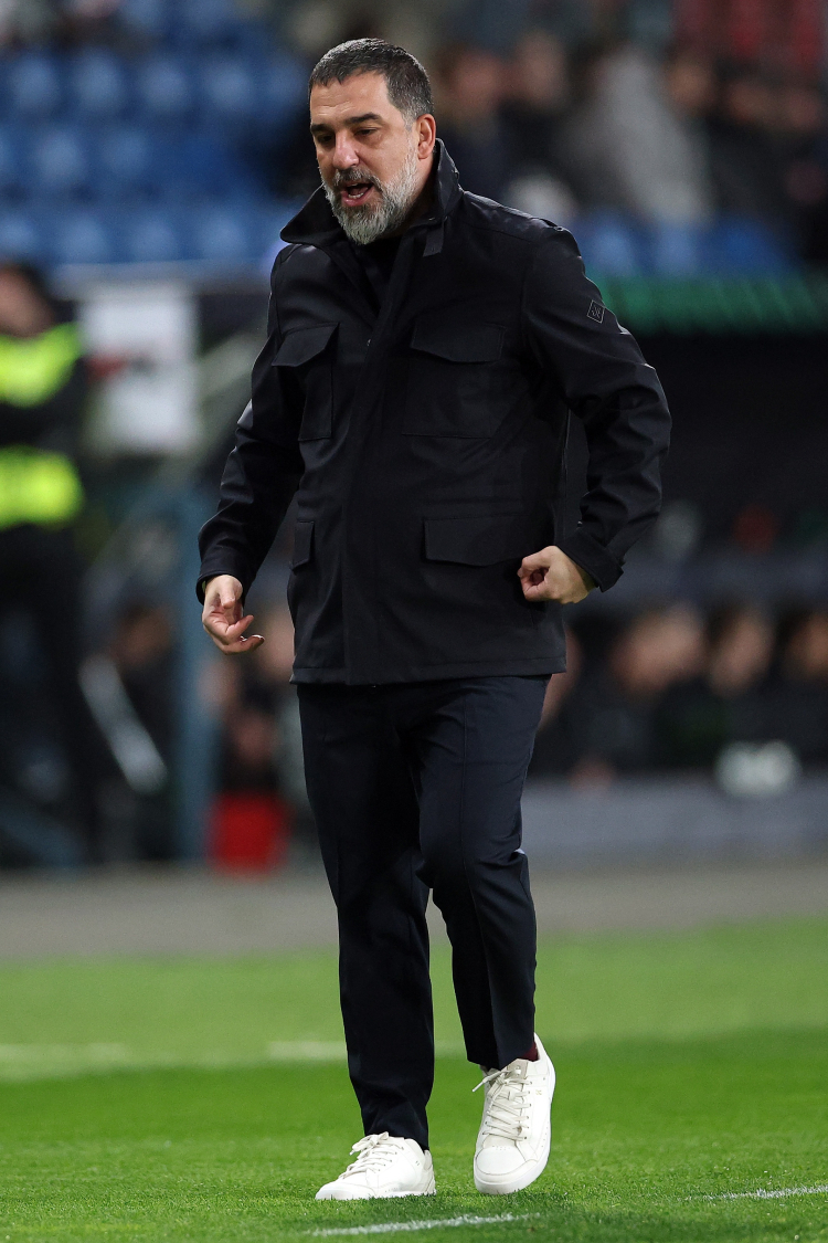 UEFA Konferans Ligi'nde yarı final biletleri sahiplerini buldu Arda Turan ve öğrencileri turladı 2