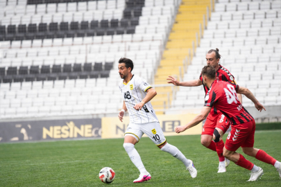 Adana 01 FK'nın 7 maçlık serisini 24Erzincanspor bitirdi: 3-0