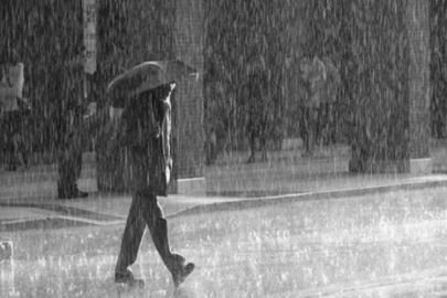 Meteoroloji'den Adana ve üç ile turuncu kodlu uyarı: Sel baskınlarına dikkat