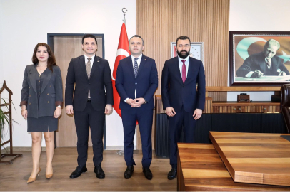 Avukatların sorunları Yumurtalık’ta masaya yatırıldı