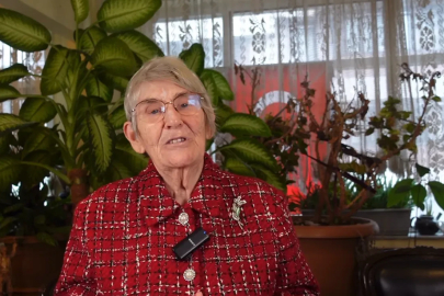 Canan Karatay imaj değişikliğiyle gündemde