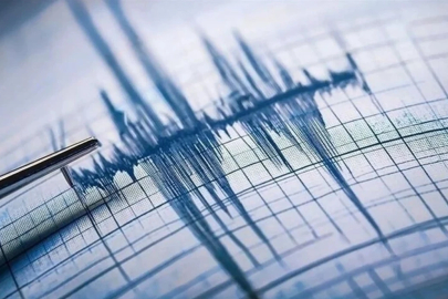 Son dakika...Japonya'da 7.4 büyüklüğünde deprem!