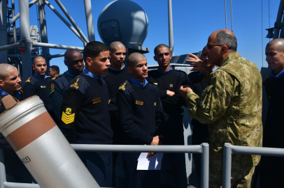 TCG Gelibolu Libya’da eğitim verdi