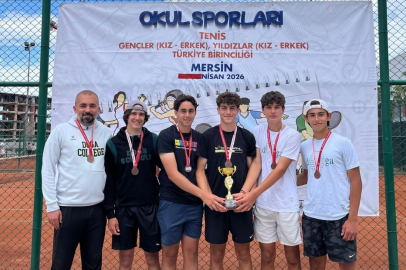 Adana Doğa Koleji’nden sporda çifte gurur!